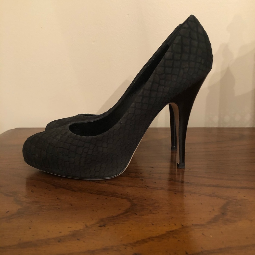Giuseppe Zanotti Lizzard Black Pumps